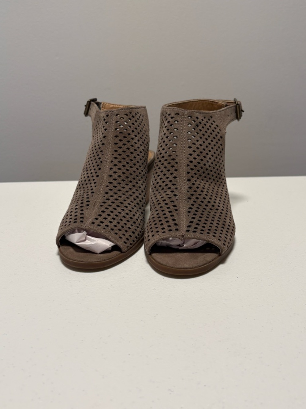 Lucky Brand Bertel suede mule sandals open toe buckles at ankle